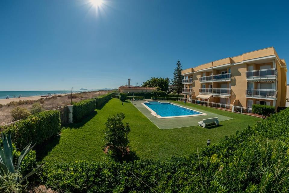 Apartamento Nat En Primera Linea De Playa Playa De Xeraco Esterno foto